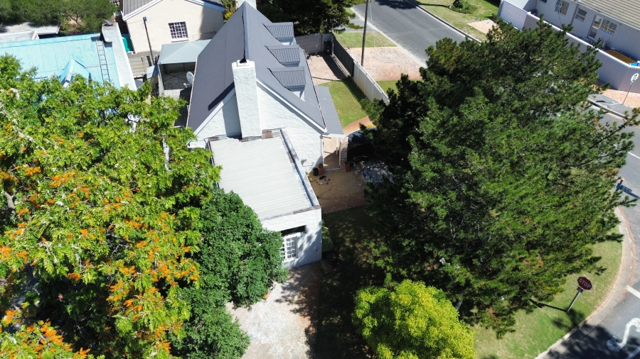 3 Bedroom Property for Sale in Table View Western Cape